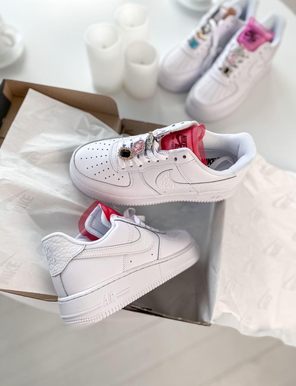 Nike Air Force 1 White Red 3
