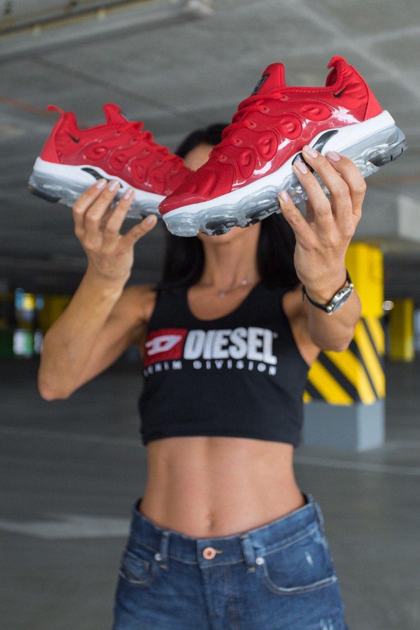 Nike Vapor Max Plus Red White