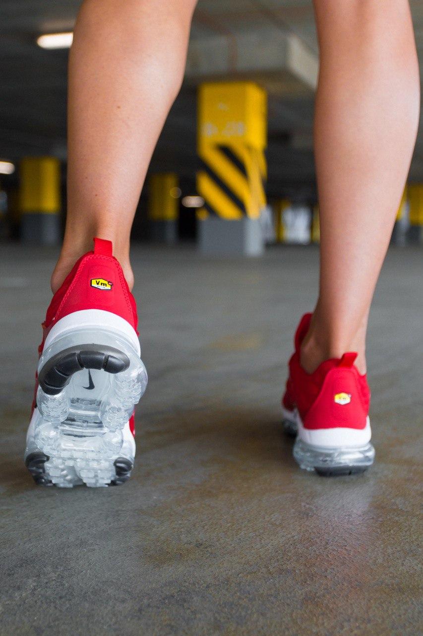 Nike Vapor Max Plus Red White