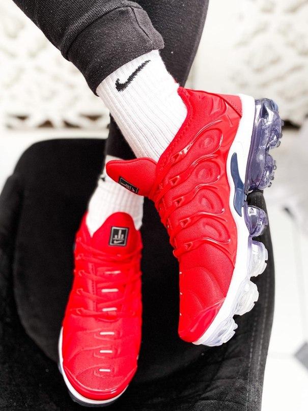 Nike Vapor Max Plus Red White