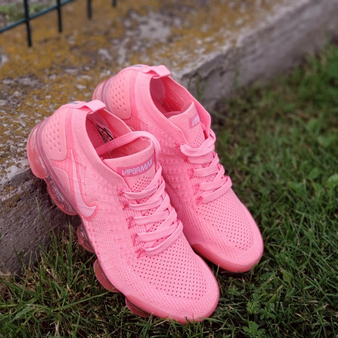 Nike Vapor Max Plus Pink