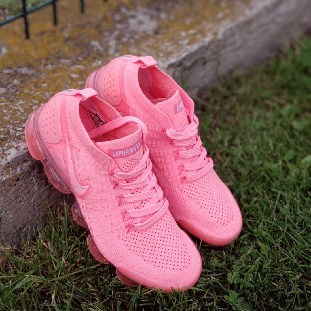 Nike Vapor Max Plus Pink