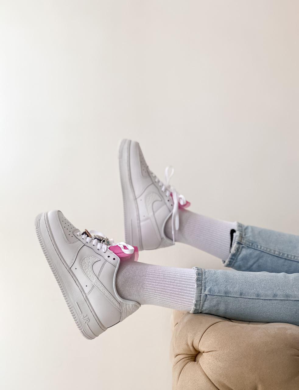 Nike Air Force 1 White Pink 1