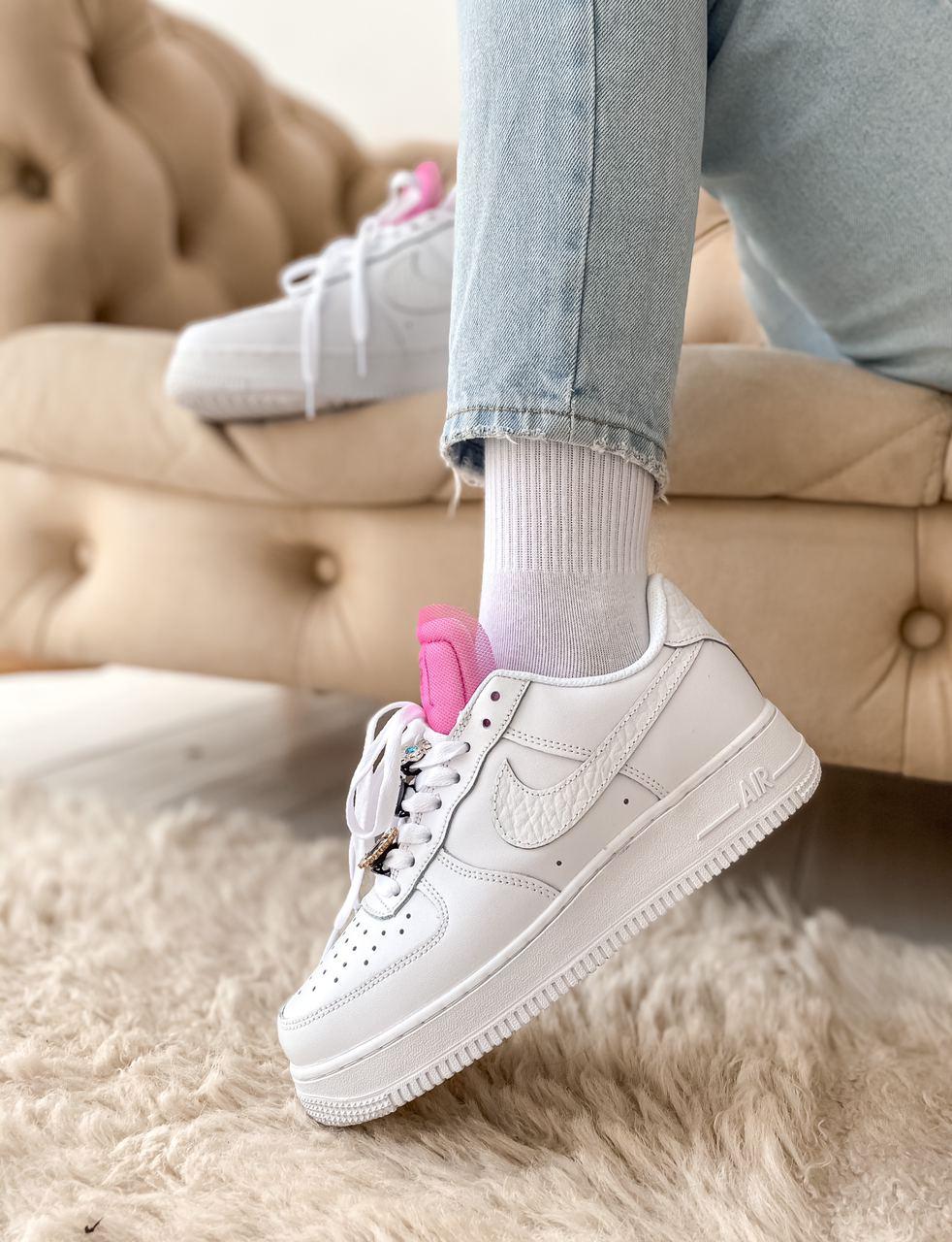 Nike Air Force 1 White Pink 1