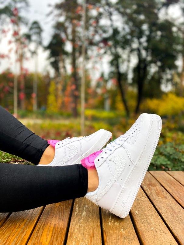 Nike Air Force 1 White Pink 1