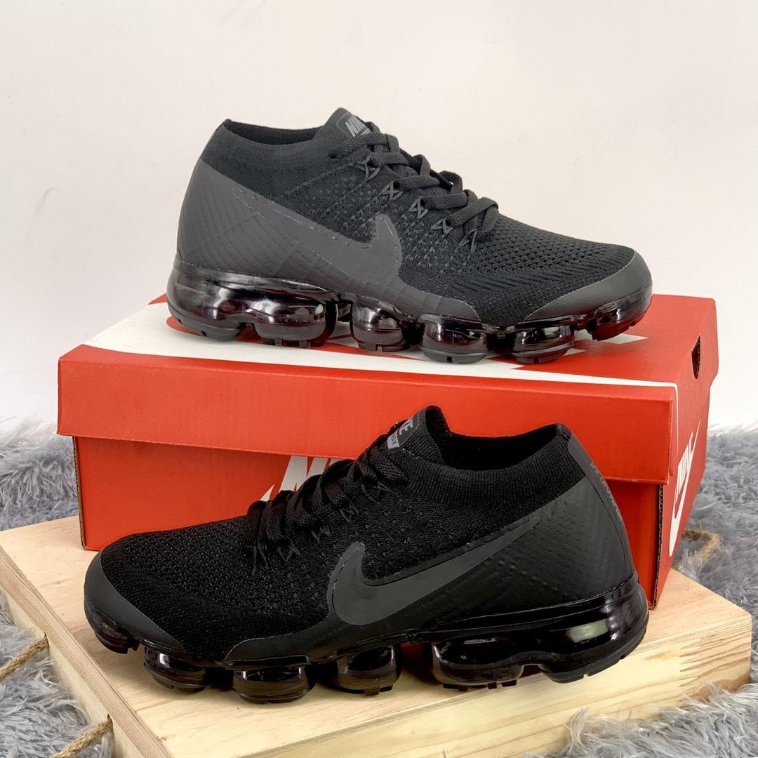 Nike Vapor Max CS Triple Black
