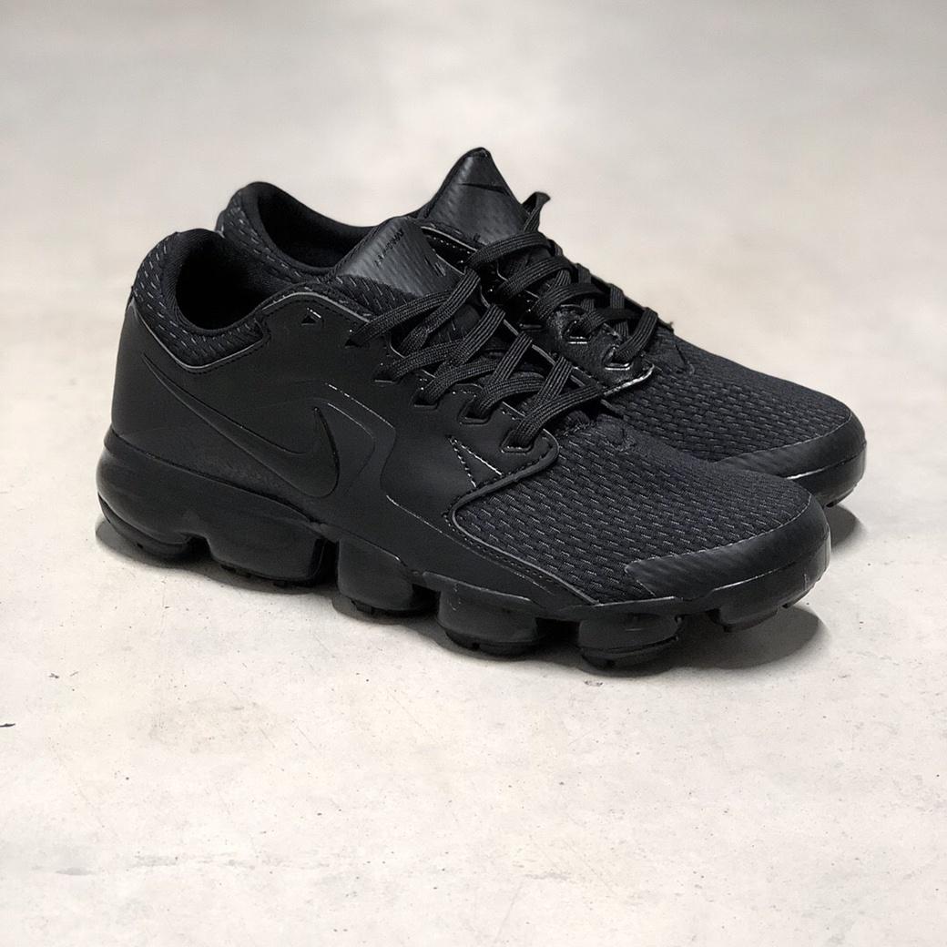 Nike Vapor Max CS Triple Black