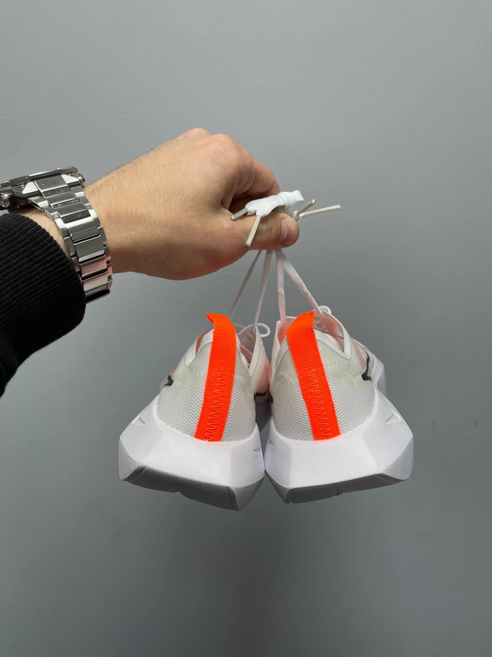Nike Vista Lite White Orange