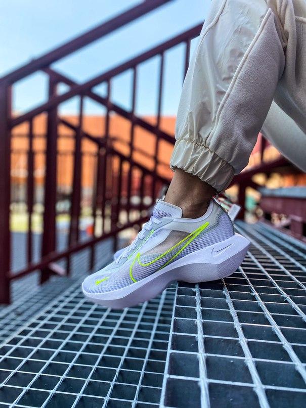 Nike VISTA LITE Pure Platinum