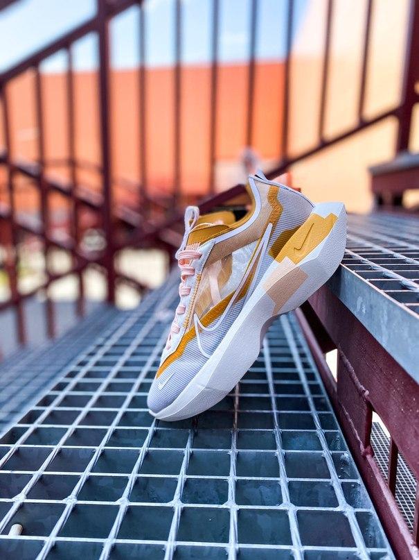 Nike Wmns VISTA LITE SE Grey Washed Coral