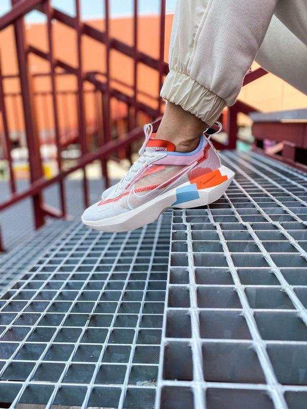 Nike VISTA LITE SE Summit White Team Orange
