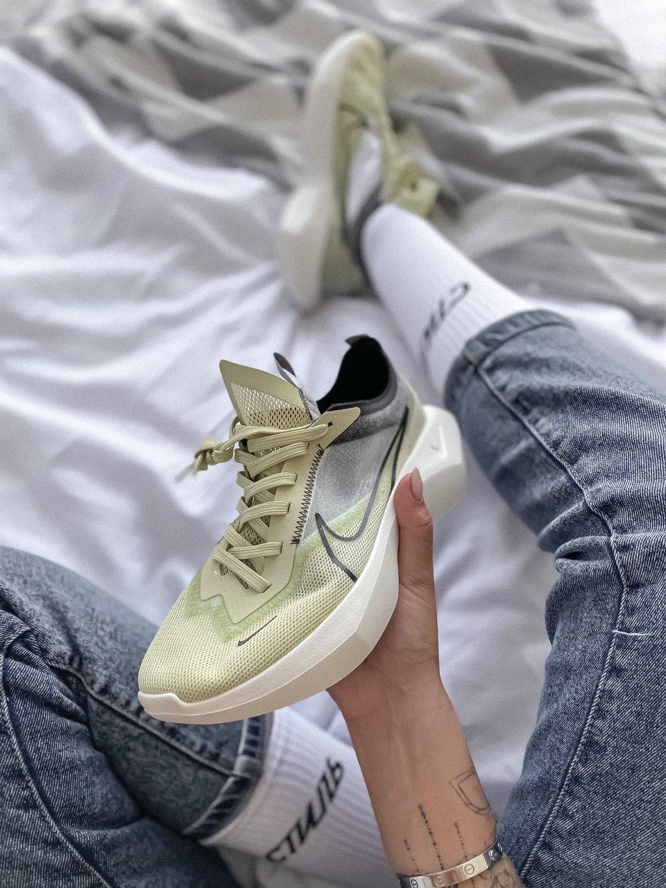 Nike VISTA LITE Green