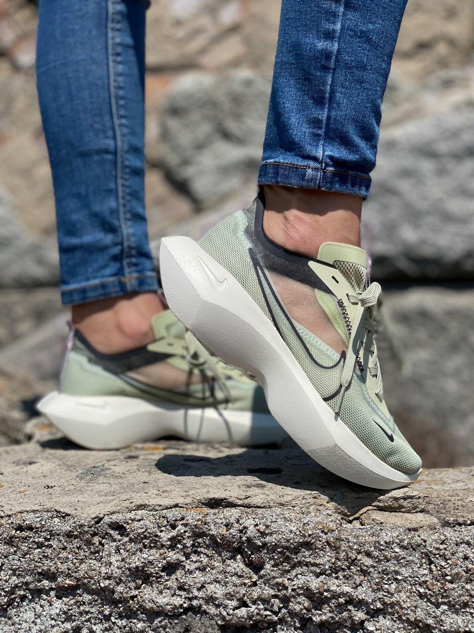 Nike VISTA LITE Green