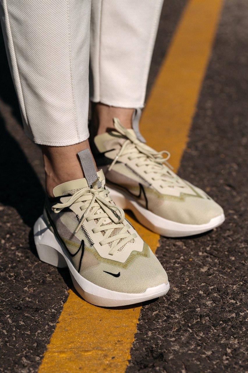 Nike VISTA LITE Green
