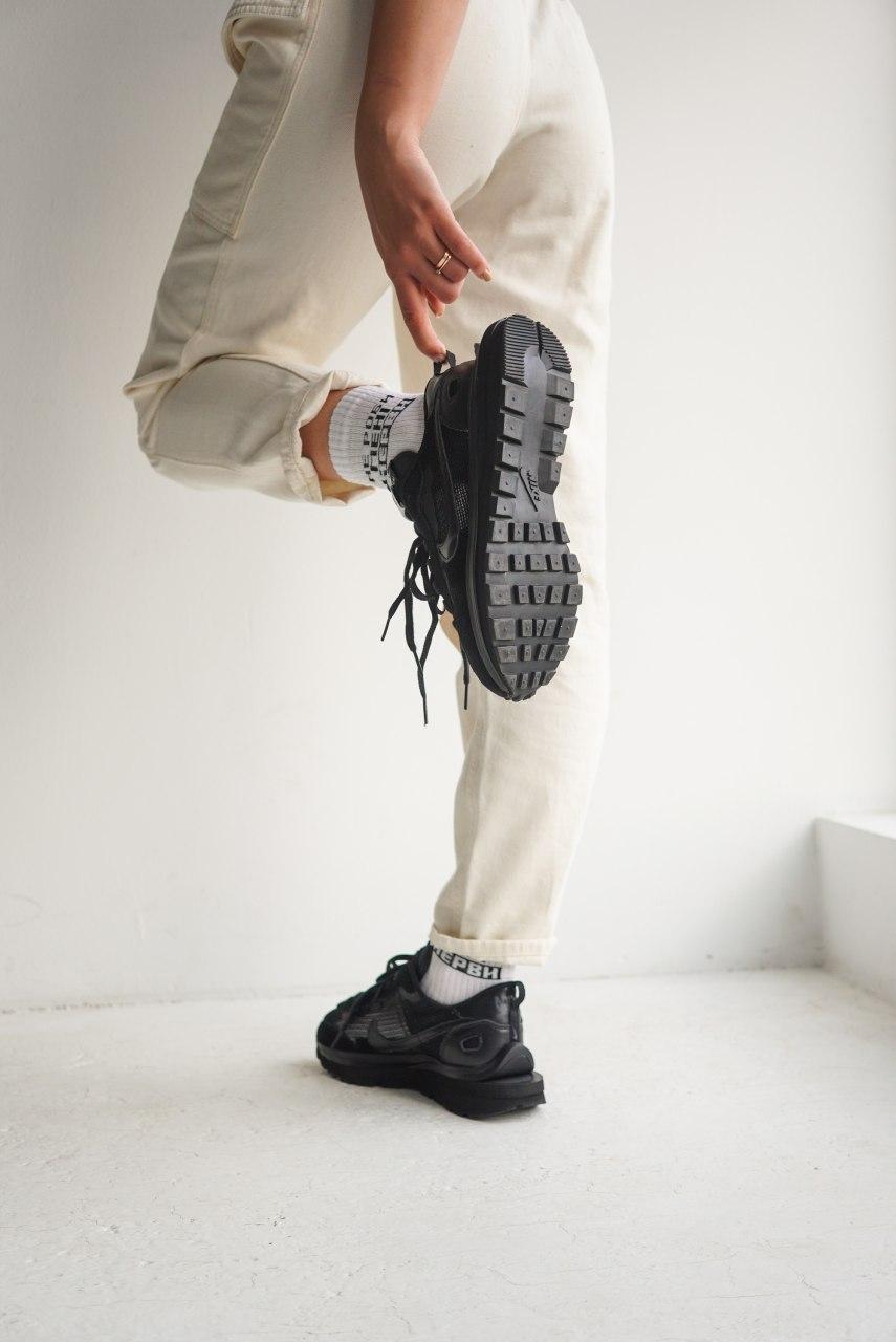 Nike Sacai Black