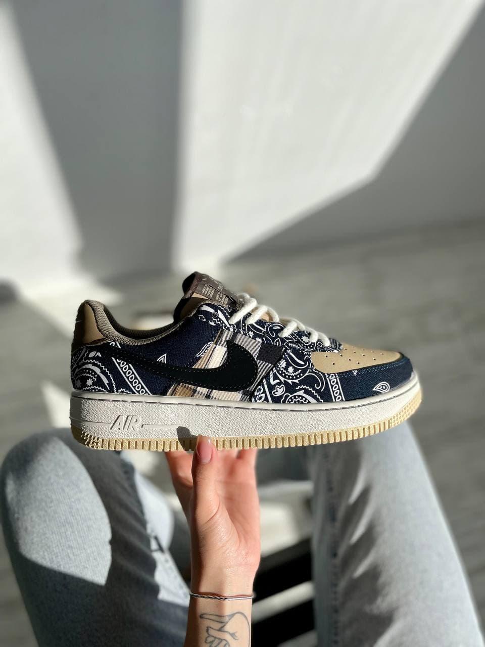 Nike Air Force 1 Cactus Jack