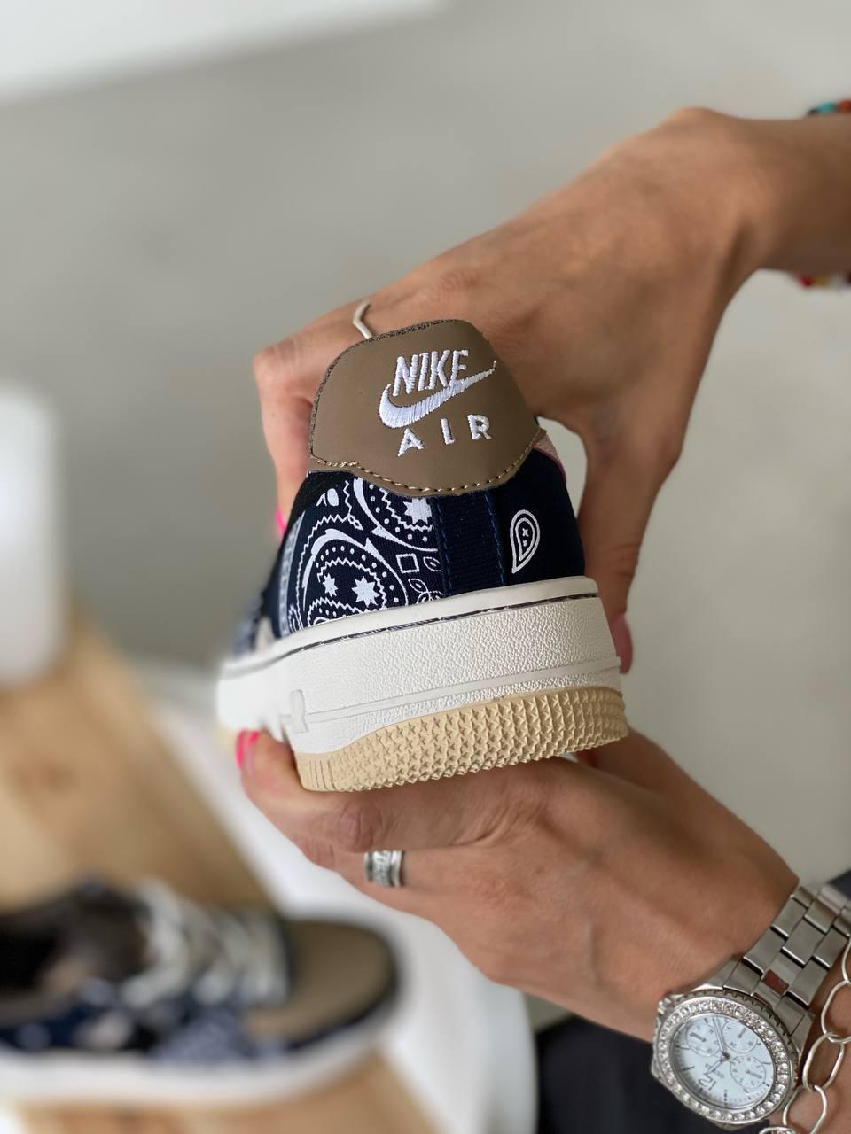 Nike Air Force 1 Cactus Jack