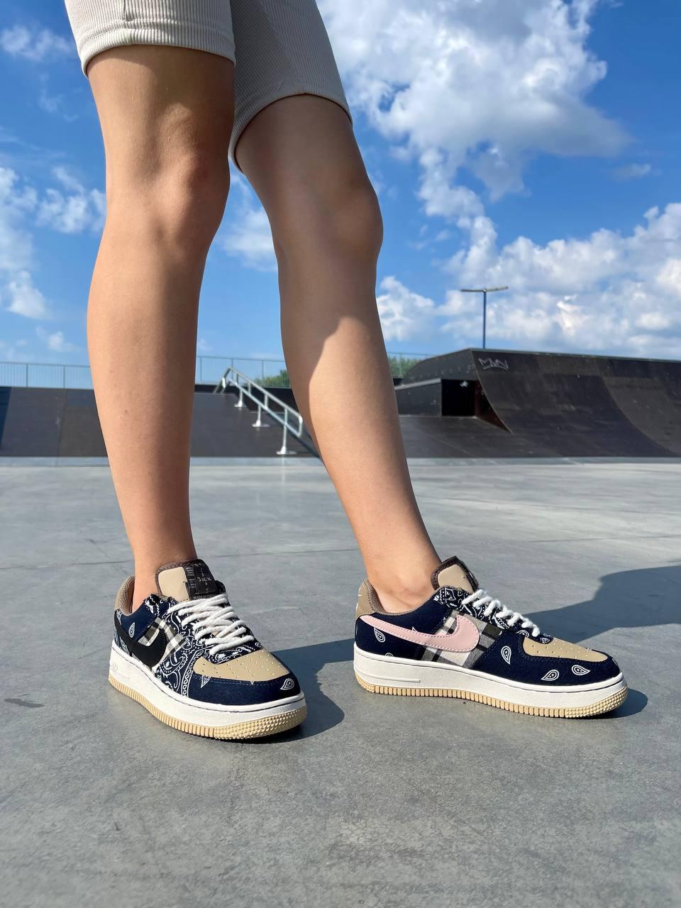 Nike Air Force 1 Cactus Jack