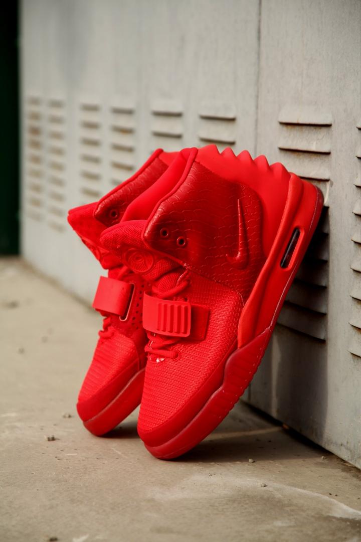 Nike Air Yeezy 2 Red October