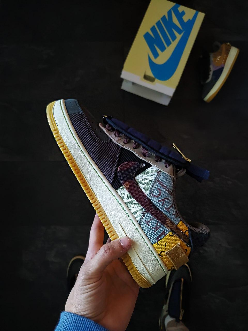 Nike Air Force 1 Brown White