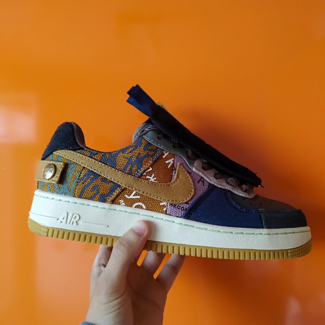 Nike Air Force 1 Brown White