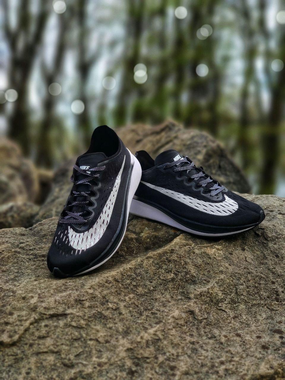 Nike Zoom Black White 1