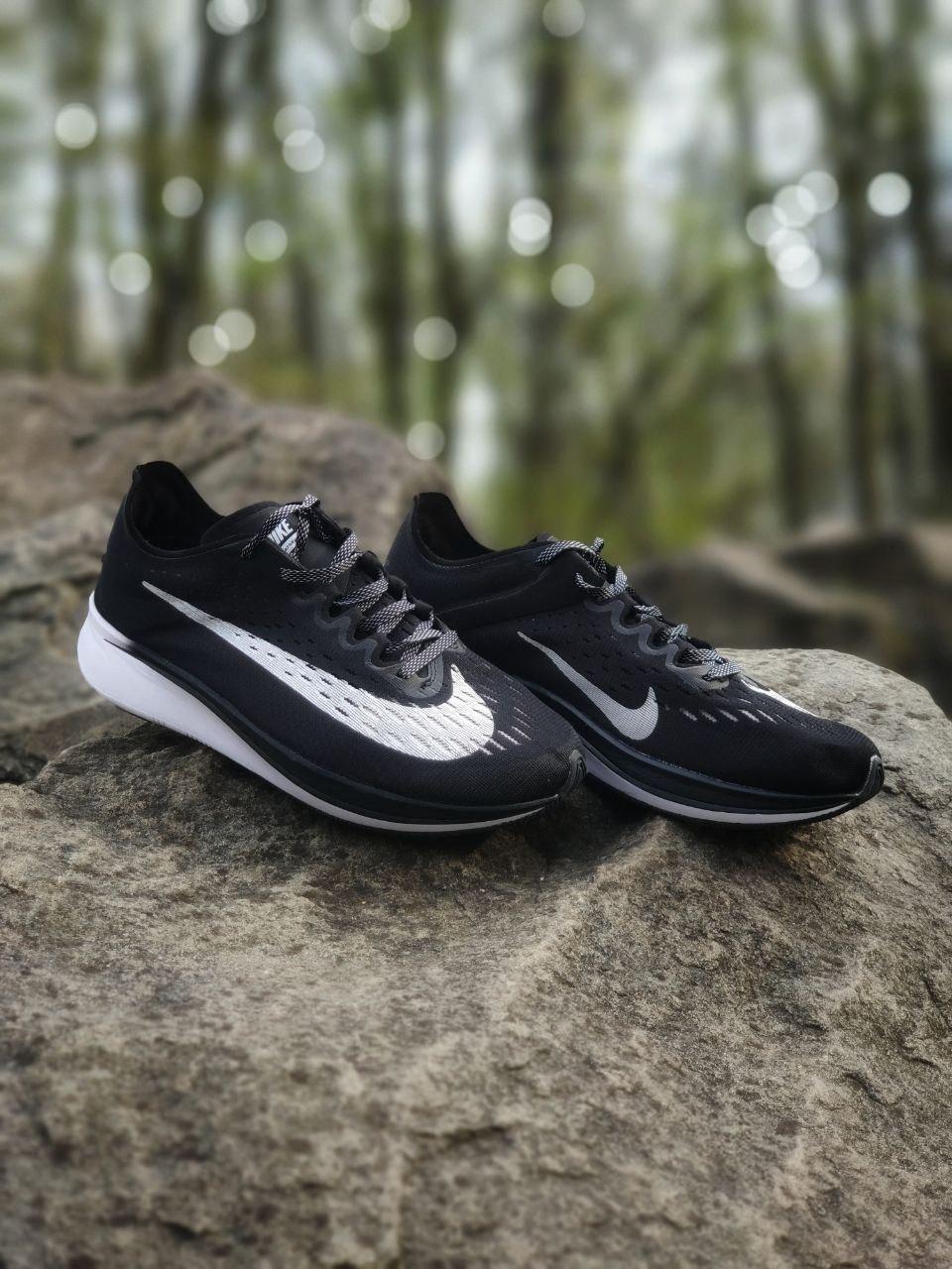 Nike Zoom Black White 1