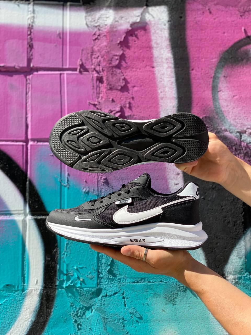 Nike Zoom Black White 4