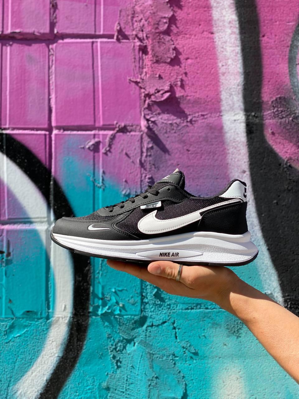 Nike Zoom Black White 4