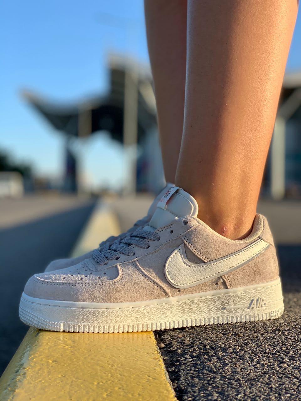 Nike Air Force 1 Pink White