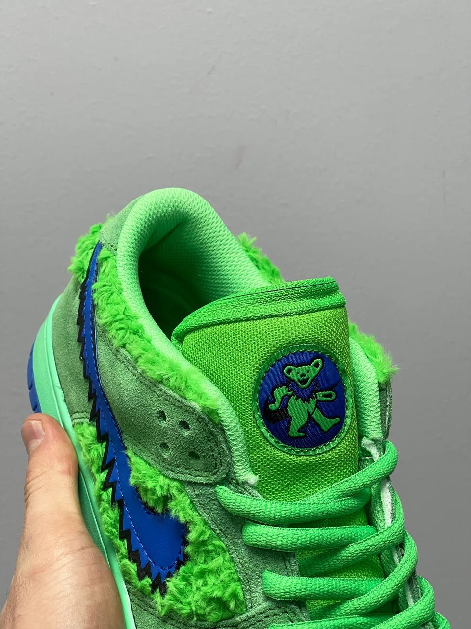 Nike SB Dunk x Grateful Dead Bears Green