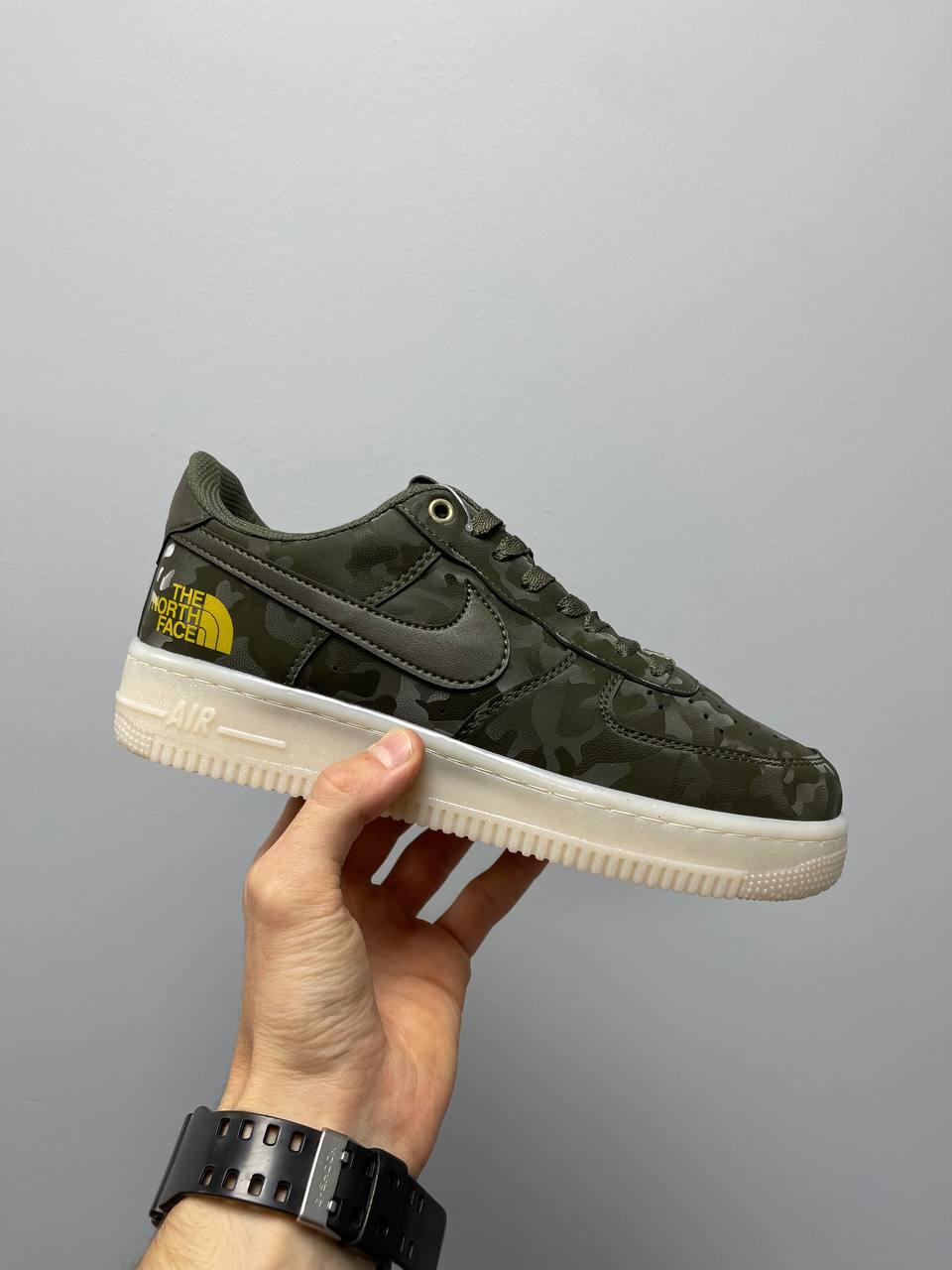 Nike Air Force 1 x The North Face Camo