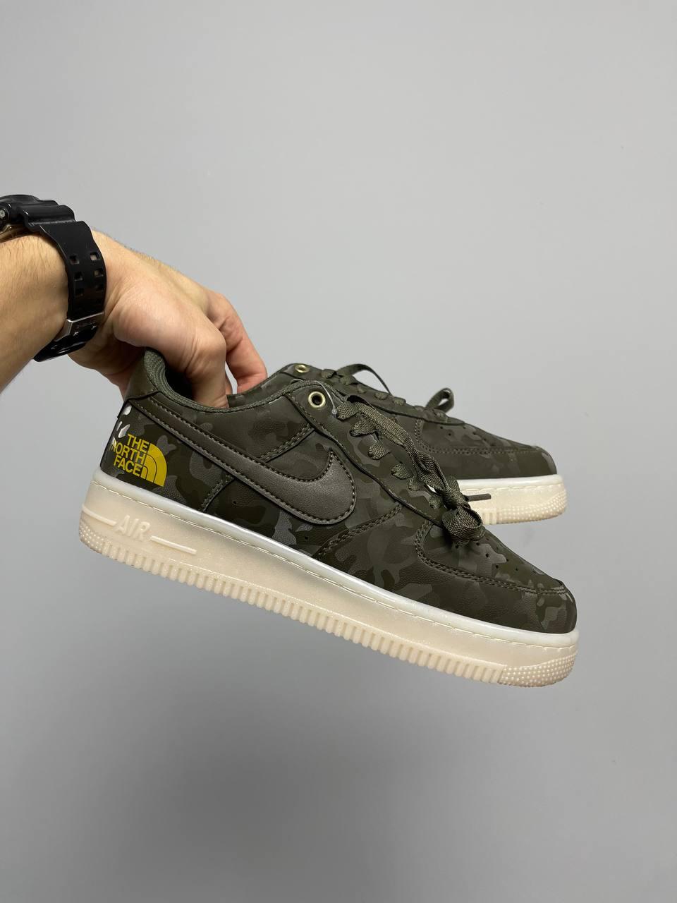Nike Air Force 1 x The North Face Camo
