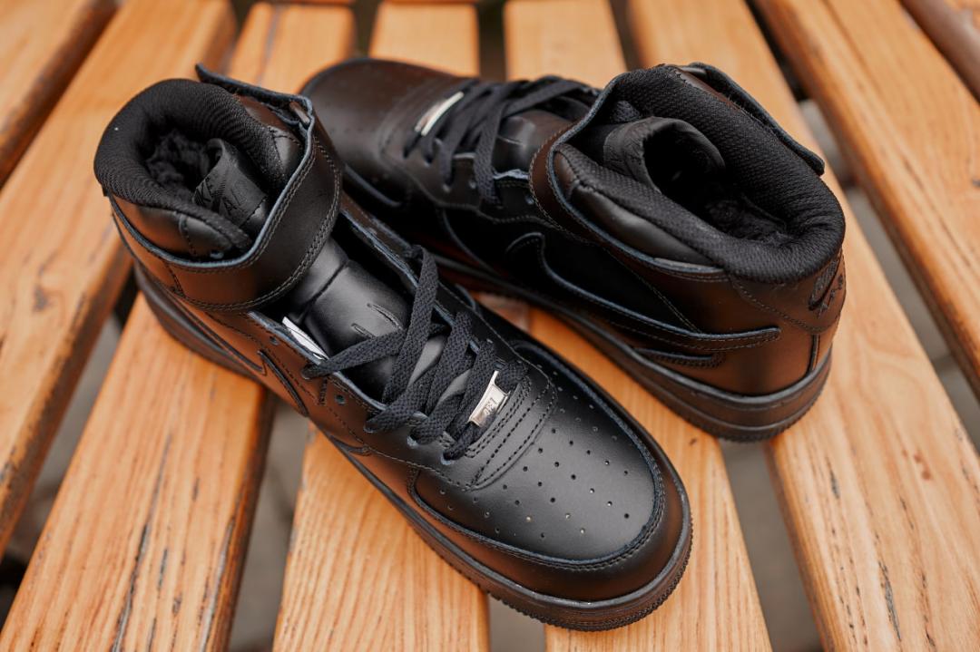 Nike Air Force 1 Mid Black Fur
