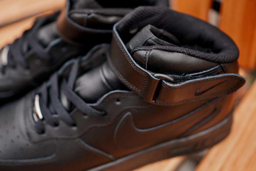 Nike Air Force 1 Mid Black Fur