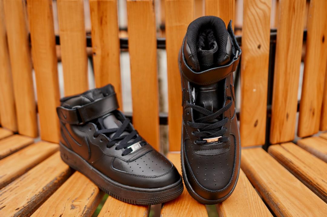 Nike Air Force 1 Mid Black Fur
