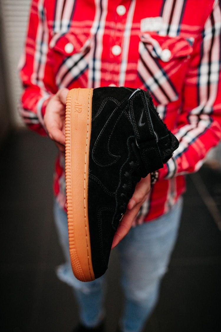 Nike Air Force 1 High Black Gum