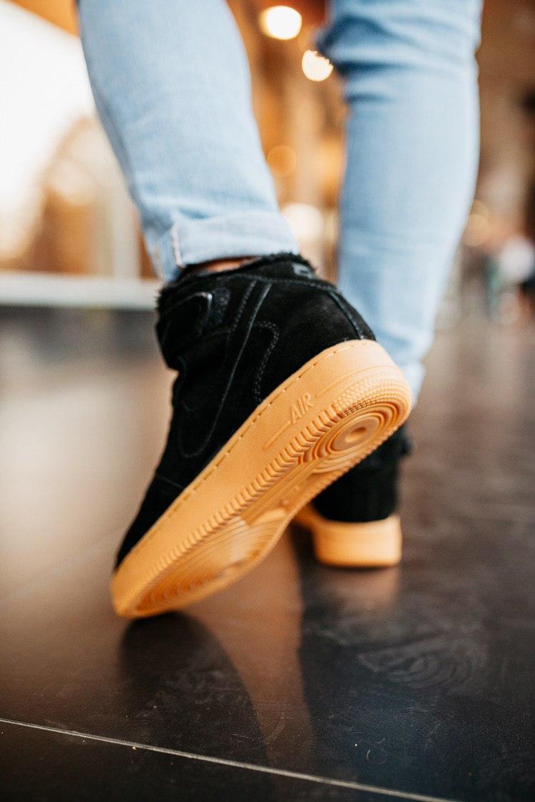 Nike Air Force 1 High Black Gum