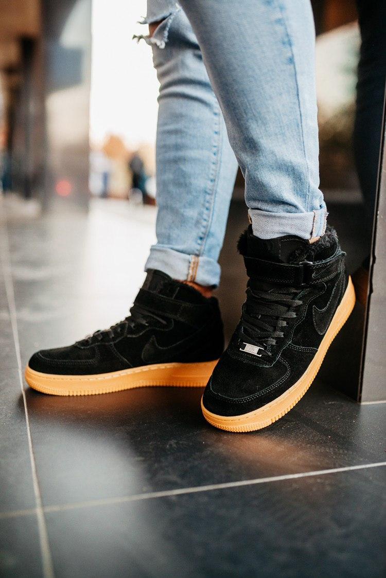Nike Air Force 1 High Black Gum