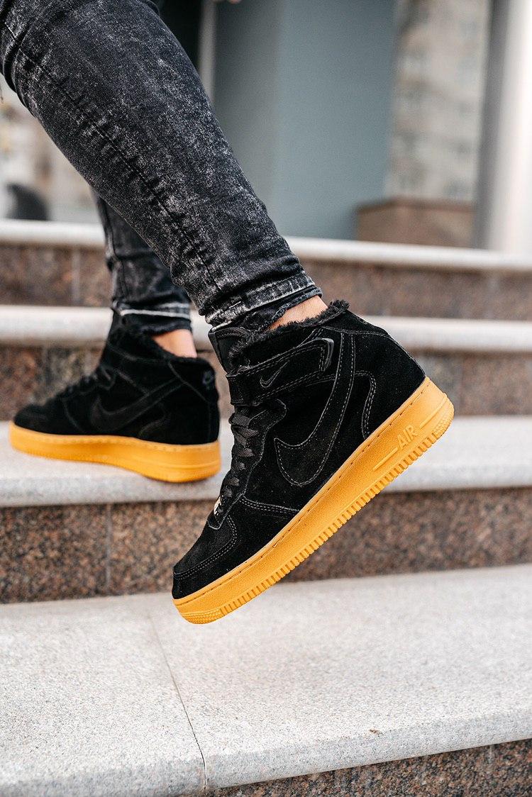 Nike Air Force 1 High Black Gum