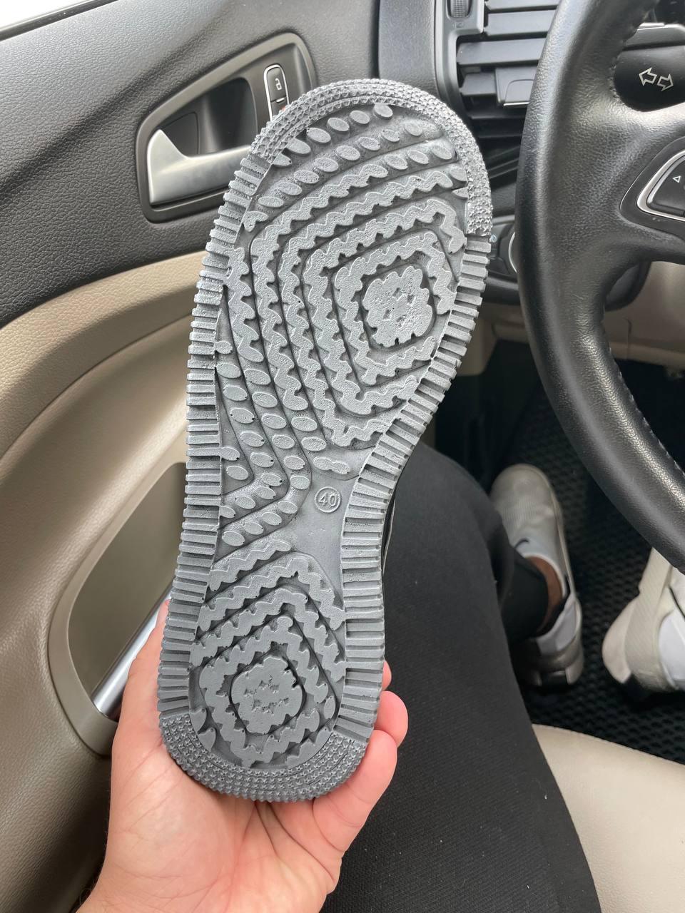Nike Air Force 1 Black Grey Winter