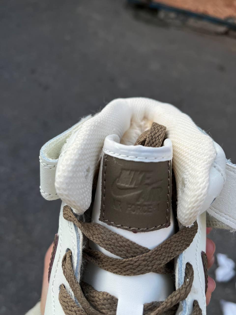 Nike Air Force 1 Mid Mocco Winter