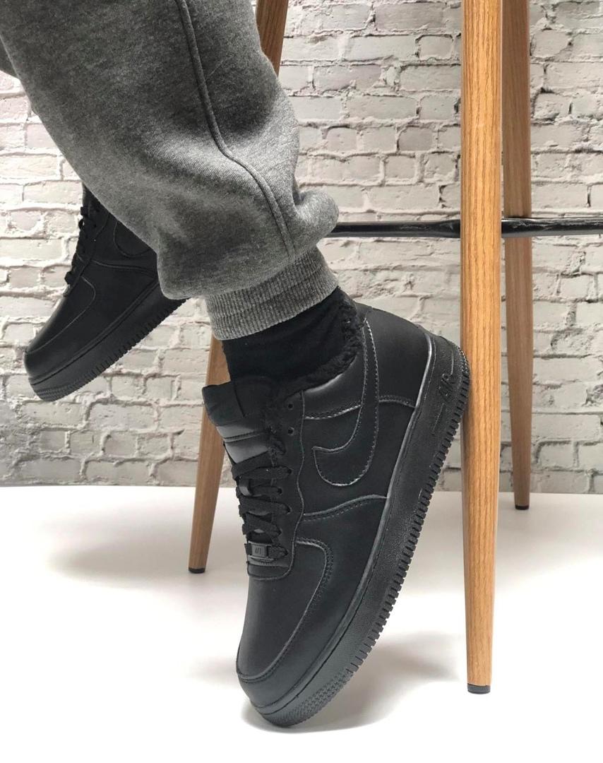 Nike Air Force Low Winter Black