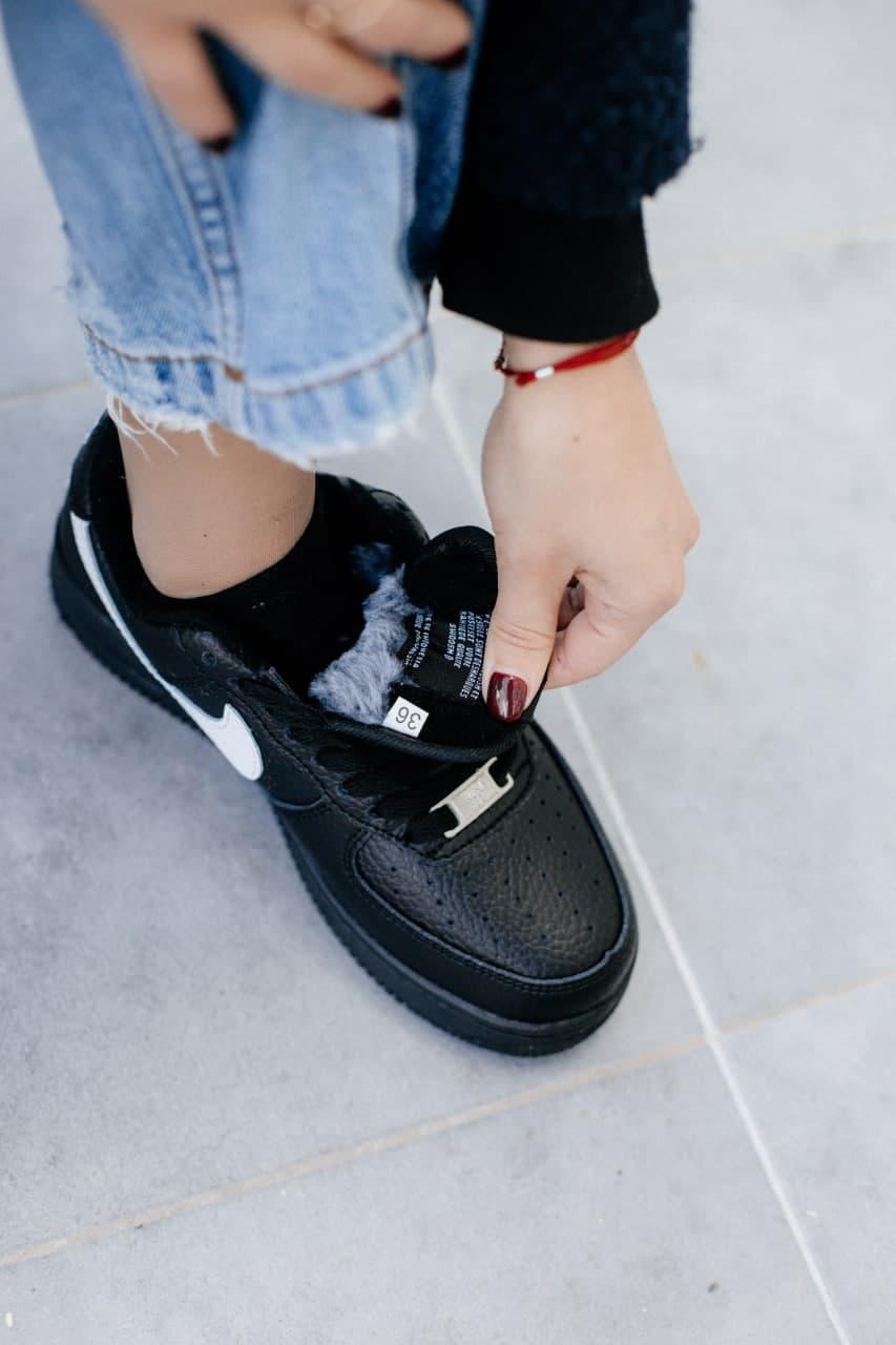 Nike Air Force Low Winter Black «White Logo»