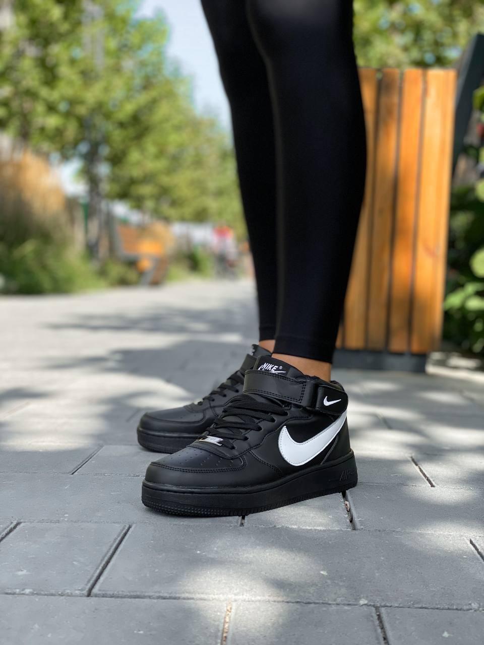 Nike Air Force Mid Winter Black White