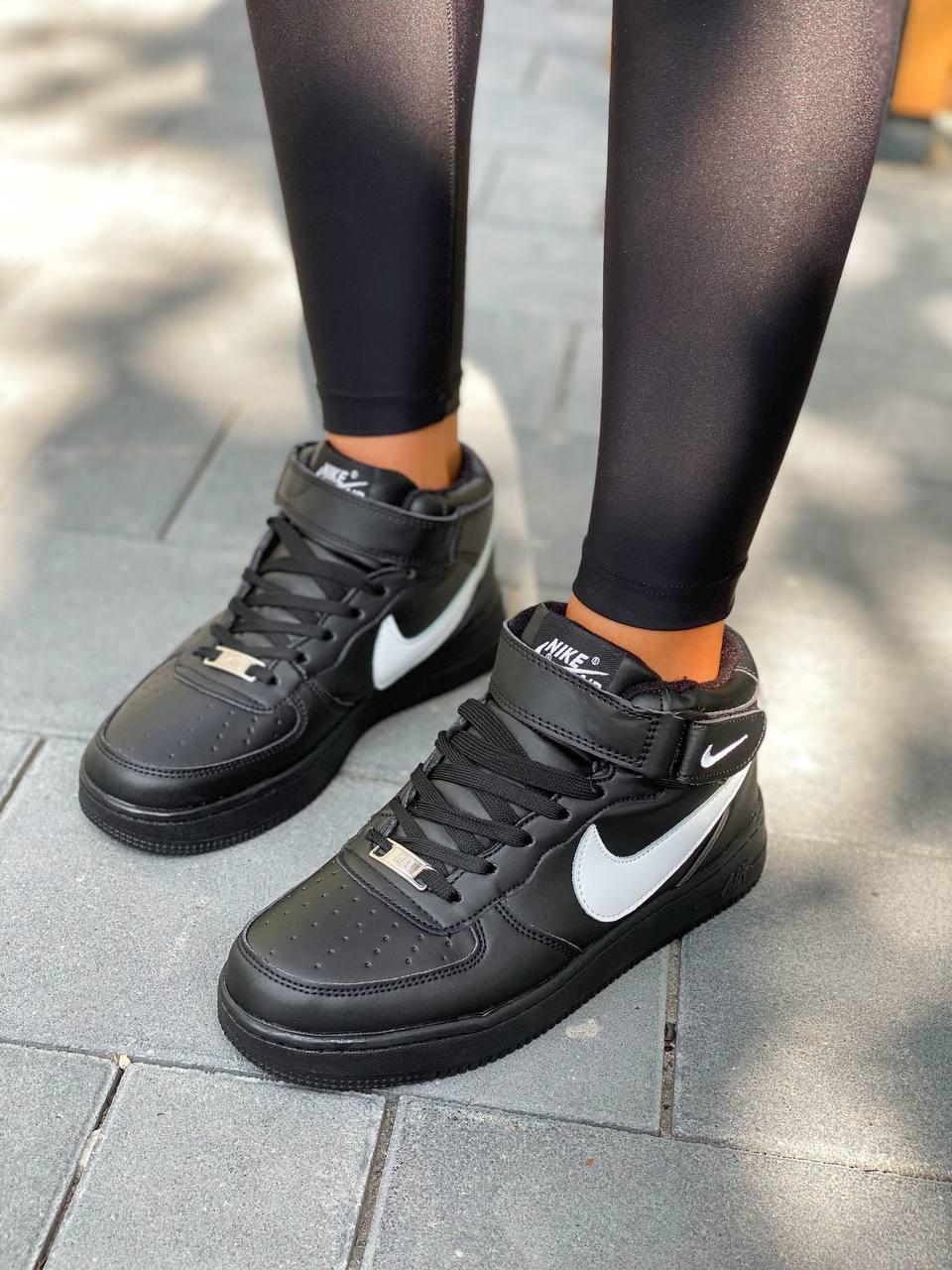 Nike Air Force Mid Winter Black White