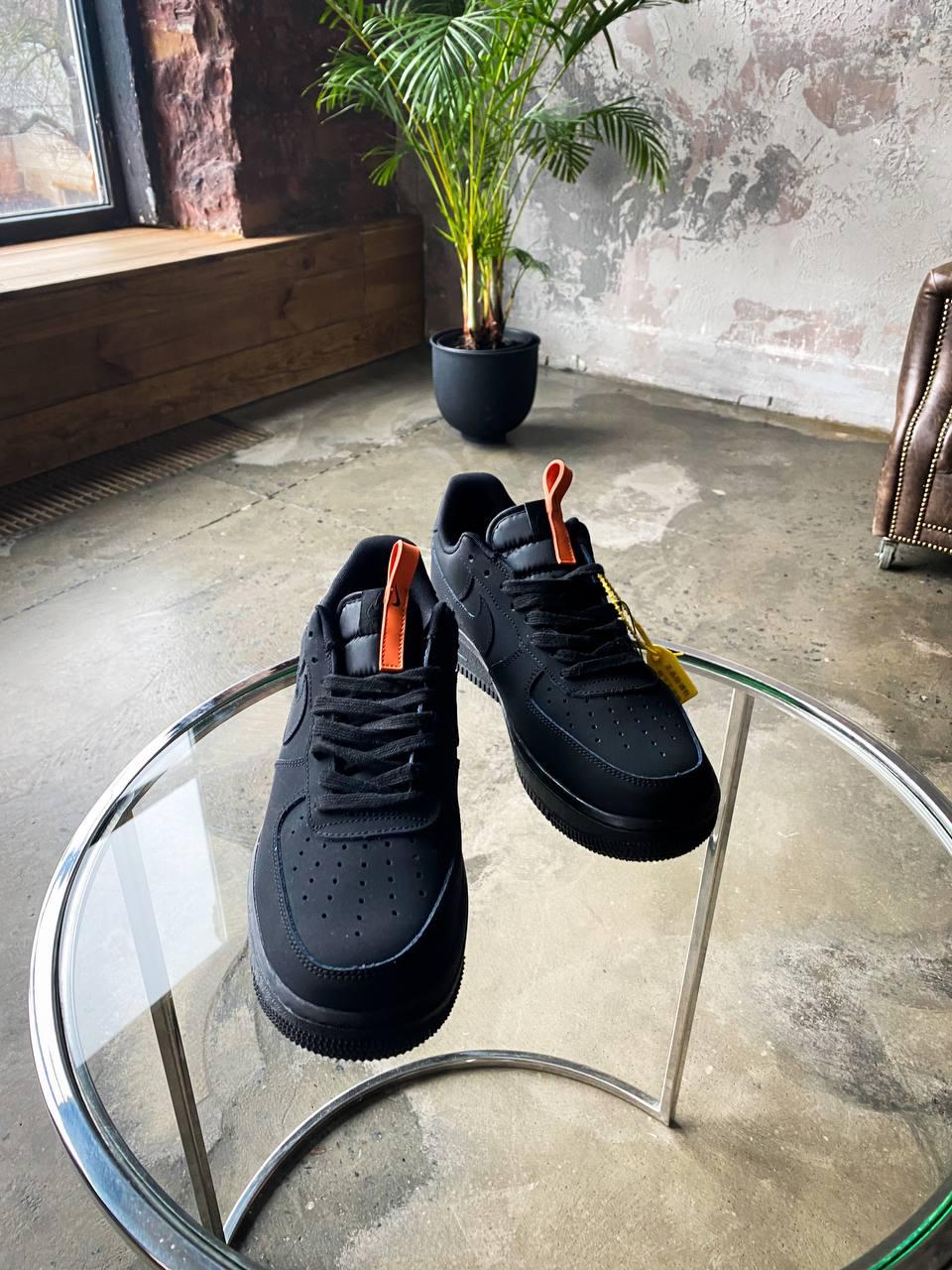 Nike Air Force 1 ALL Black