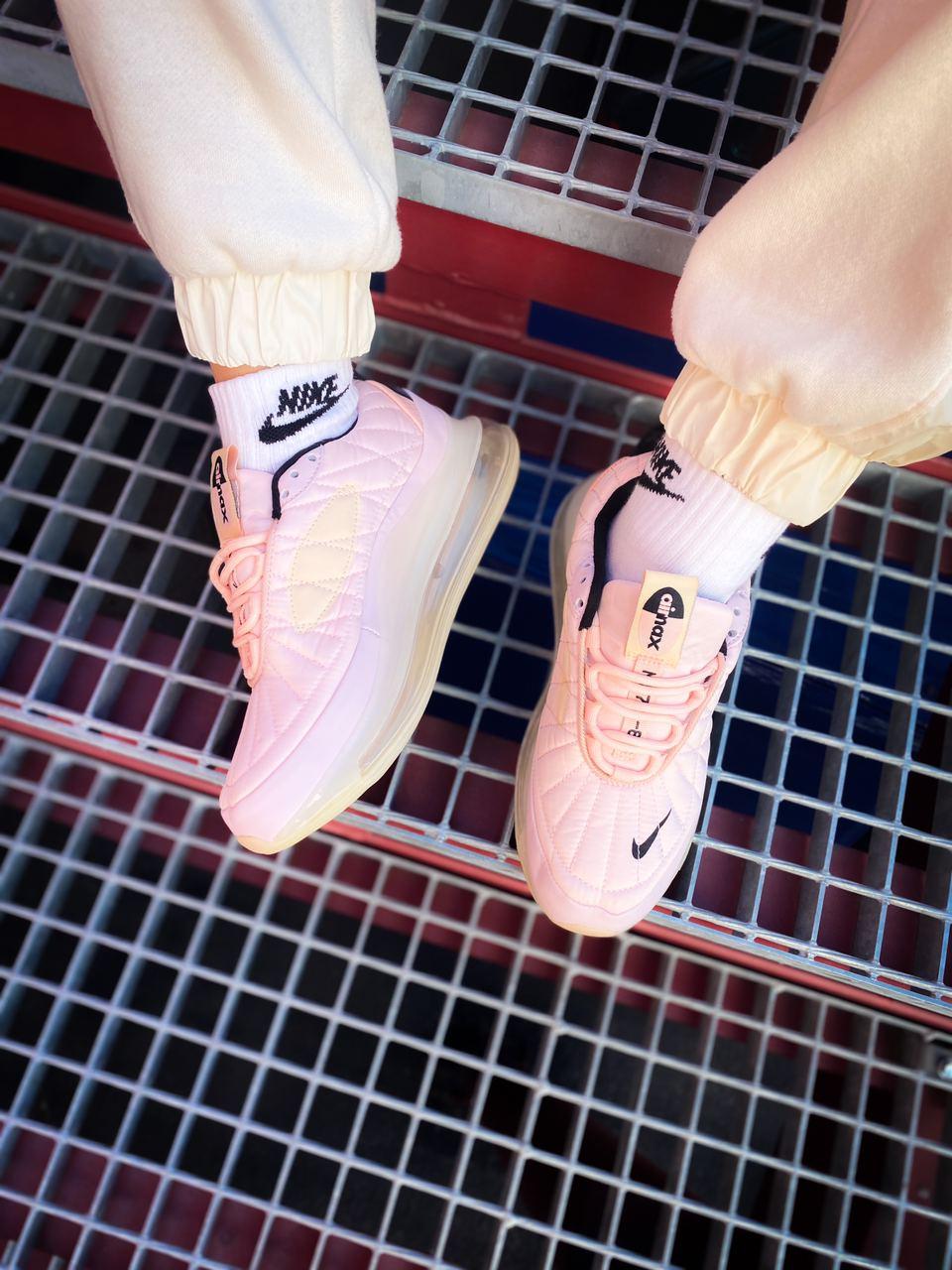Nike Air Max 720 Pink «Black Logo»
