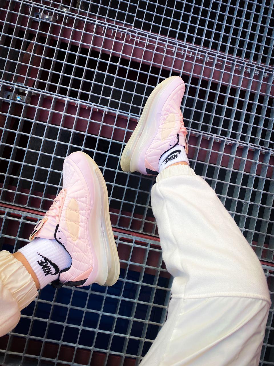 Nike Air Max 720 Pink «Black Logo»