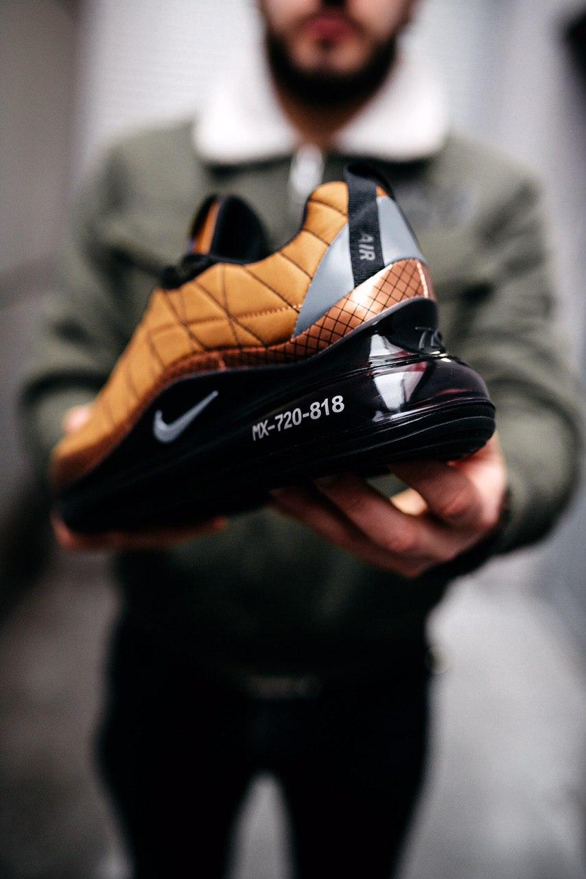Nike MX-720-818 Capper Black